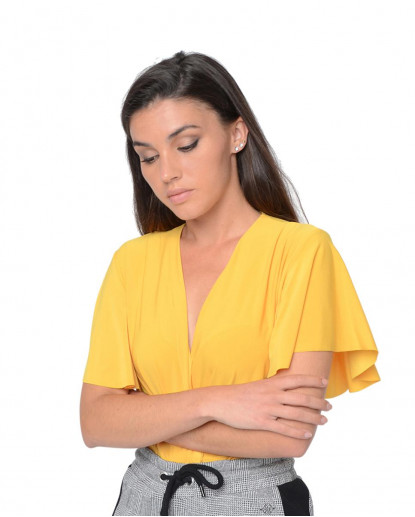 BODY AMARILLO ESCOTE