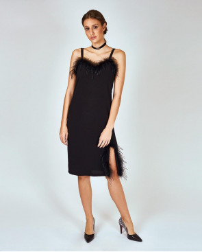 VESTIDO PLUMAS NEGRO