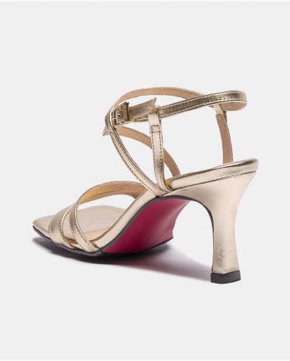 SANDALIA TIRAS TECNOPIEL