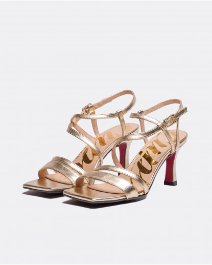 SANDALIA TIRAS TECNOPIEL