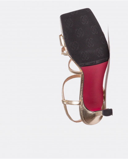 SANDALIA TIRAS TECNOPIEL