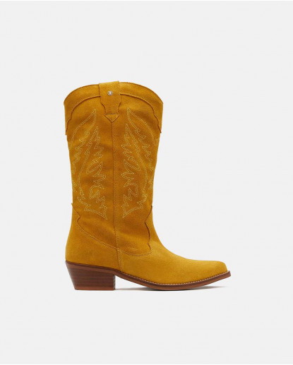 BOTA COWBOY TACON BAJO SERRAJE MOSTAZA