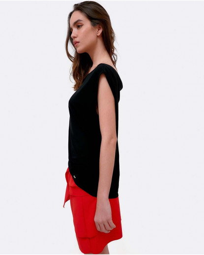 CAMISETA DETALLE ARO PUNTO CAMISETA...