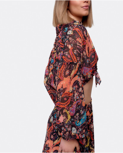 CAMISA CON NUDO GASA ESTAMPADO...