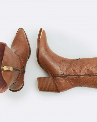 BOTA COW CHARRO CUERO