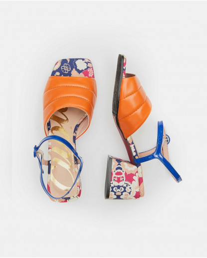 SANDALIA TACÓN MEDIO TEXTIL NARANJA