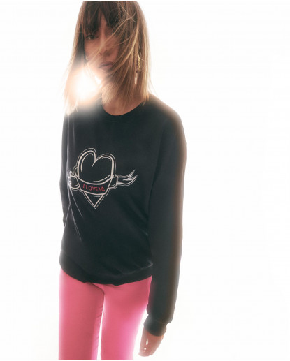 SUDADERA CORAZON PUNTO NEGRO