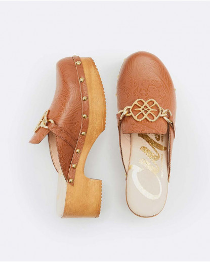 ZUECO ADORNO CHARRO CUERO