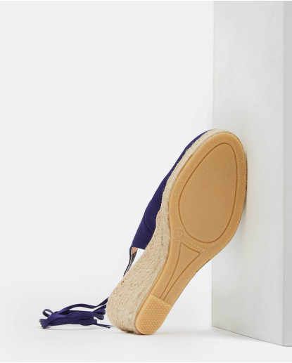 CUÑA YUTE DESTALONADA CON CINTA RASO...