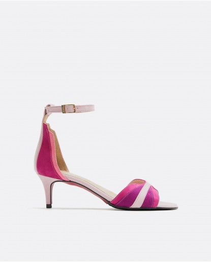 SANDALIA GEOMETRICA TACON MEDIO...