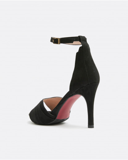 SANDALIA GEOMETRICA TACON ALTO...