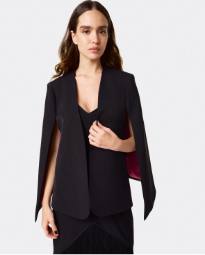 CHAQUETA CAPA CREP NEGRO