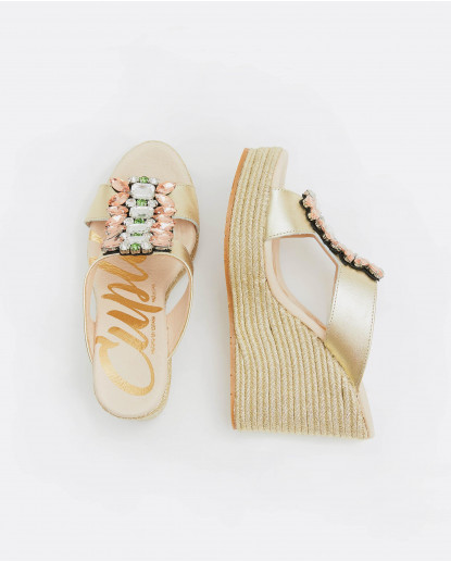 CUÑA ALTA CORTE EN H NAPA METALIZADO...