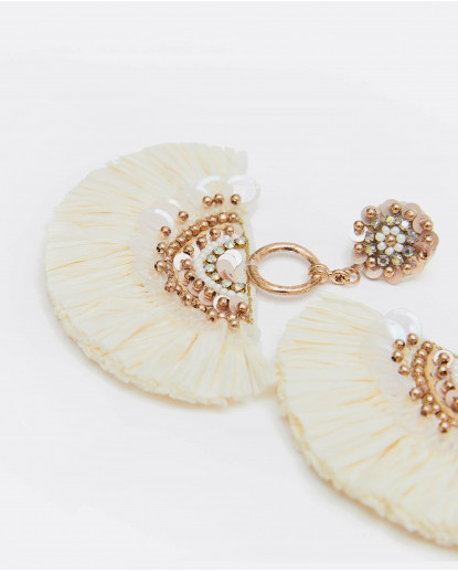 PENDIENTE ABANICOS TEXTIL CUENTAS BEIG