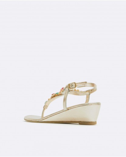 SANDALIA CUÑA ADORNO