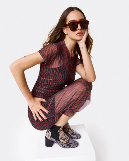 VESTIDO DRAPEADO TUL CEBRA BURDEOS