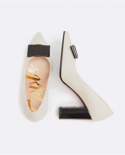 SALON LAZO ULTRASUEDE BEIG