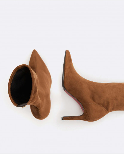 BOTIN T/A ULTRASUEDE STRECH CAMEL