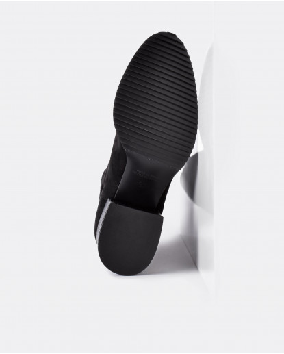 BOTA MOSQUETERA STRECH ULTRASUEDE...